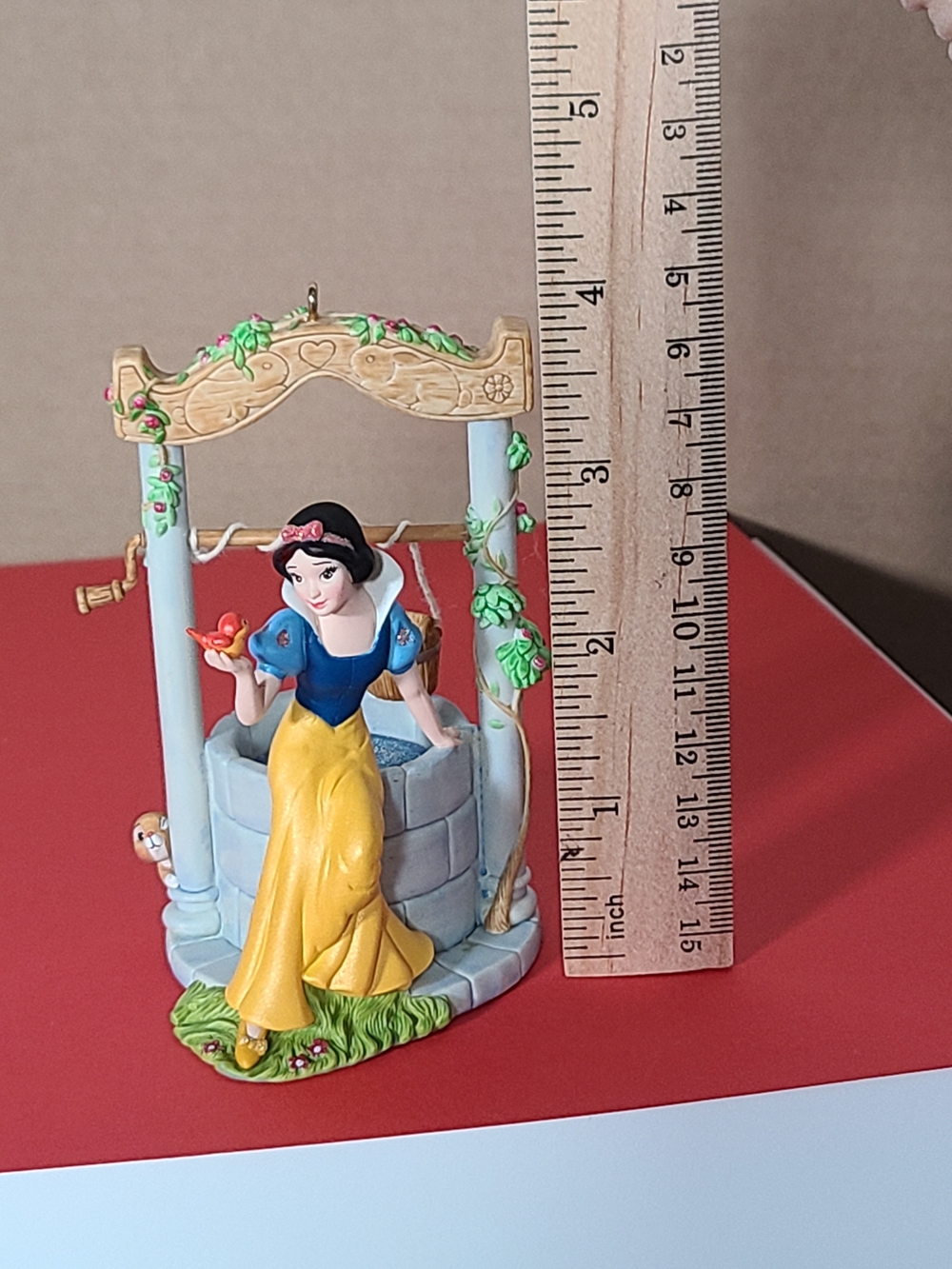 Disney Hallmark Snow White Wishing Well Ornament 2007 Flawed - Picture 10 of 13